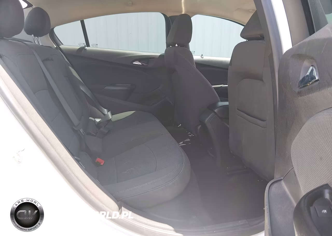 2018 Chevrolet Cruze Lt Auto VIN:1G1BE5SM6J7195952 - 8