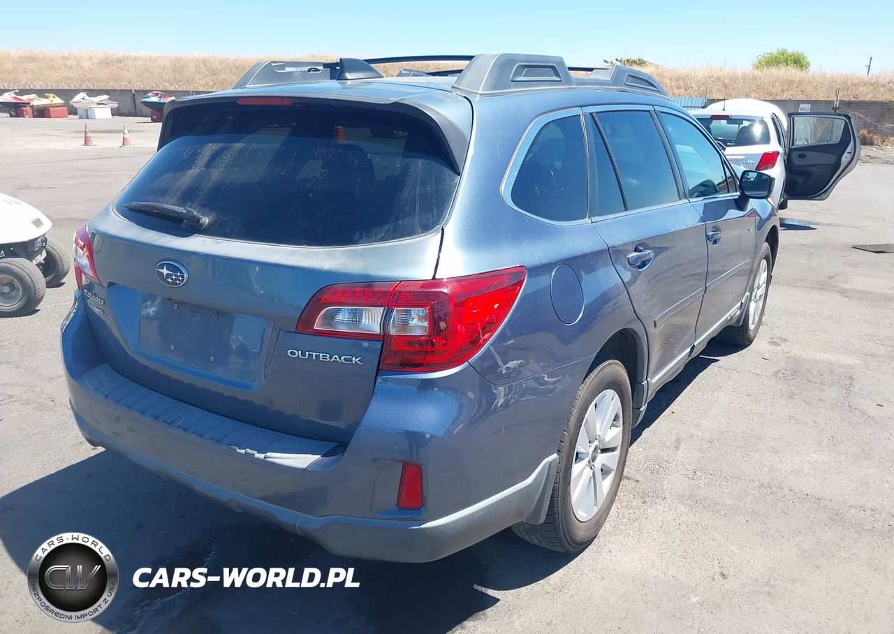 2016 Subaru Outback 2.5I Premium VIN:4S4BSBCCXG3355976 - 4