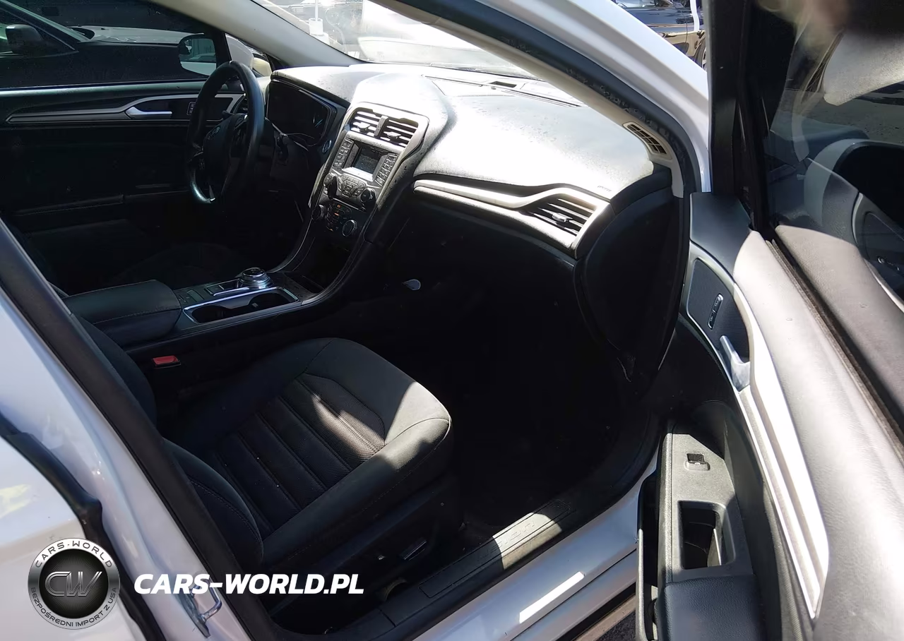 2018 Ford Fusion Hybrid Se VIN:3FA6P0LU7JR170304 - 5