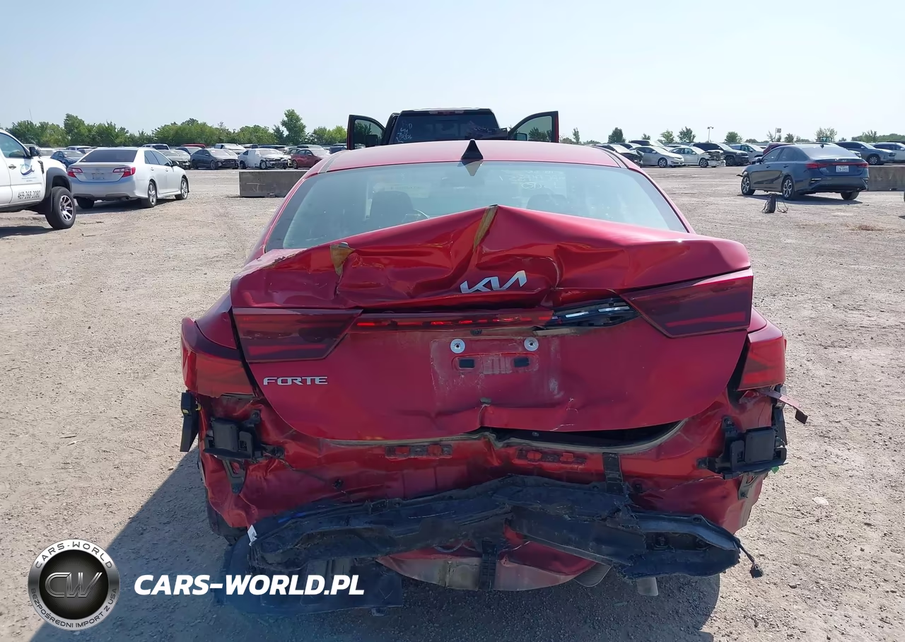 2024 Kia Forte Lxs VIN:3KPF24ADXRE746067 - 17