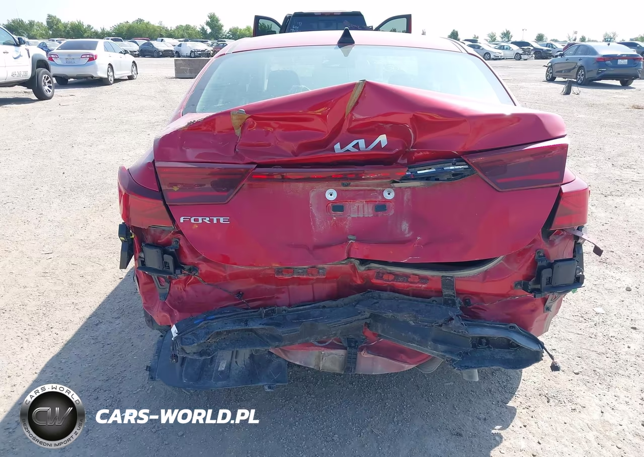2024 Kia Forte Lxs VIN:3KPF24ADXRE746067 - 6
