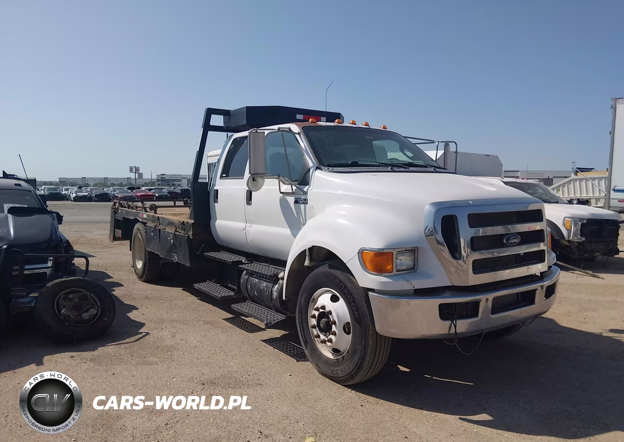 2013 Ford F-650 Xl-Xlt