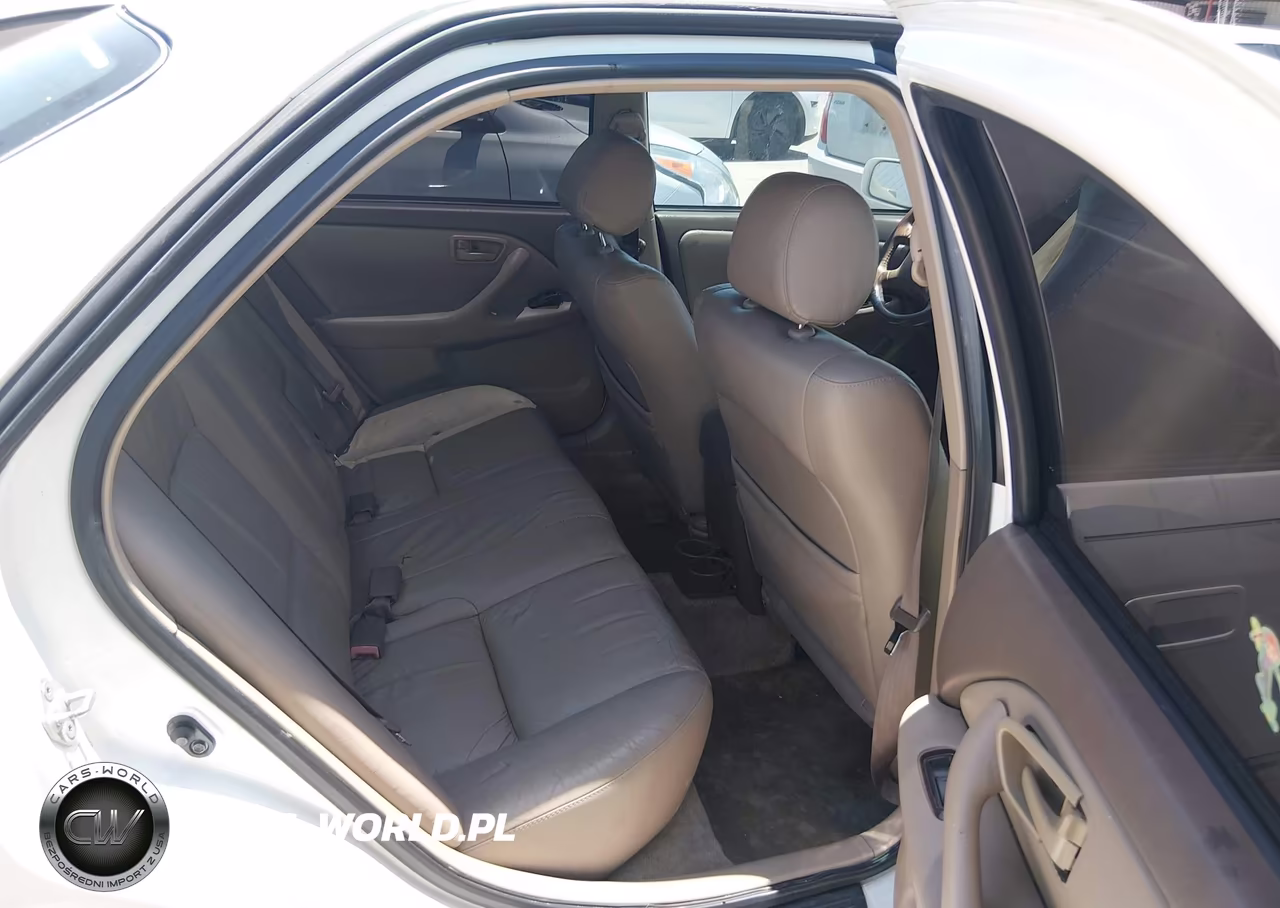 2001 Toyota Camry Xle V6 VIN:4T1BF28K31U960427 - 8