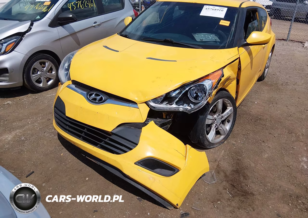 2015 Hyundai Veloster VIN:KMHTC6AD2FU235814 - 6