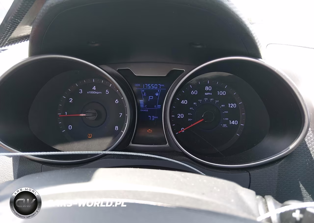 2015 Hyundai Veloster VIN:KMHTC6AD2FU235814 - 7