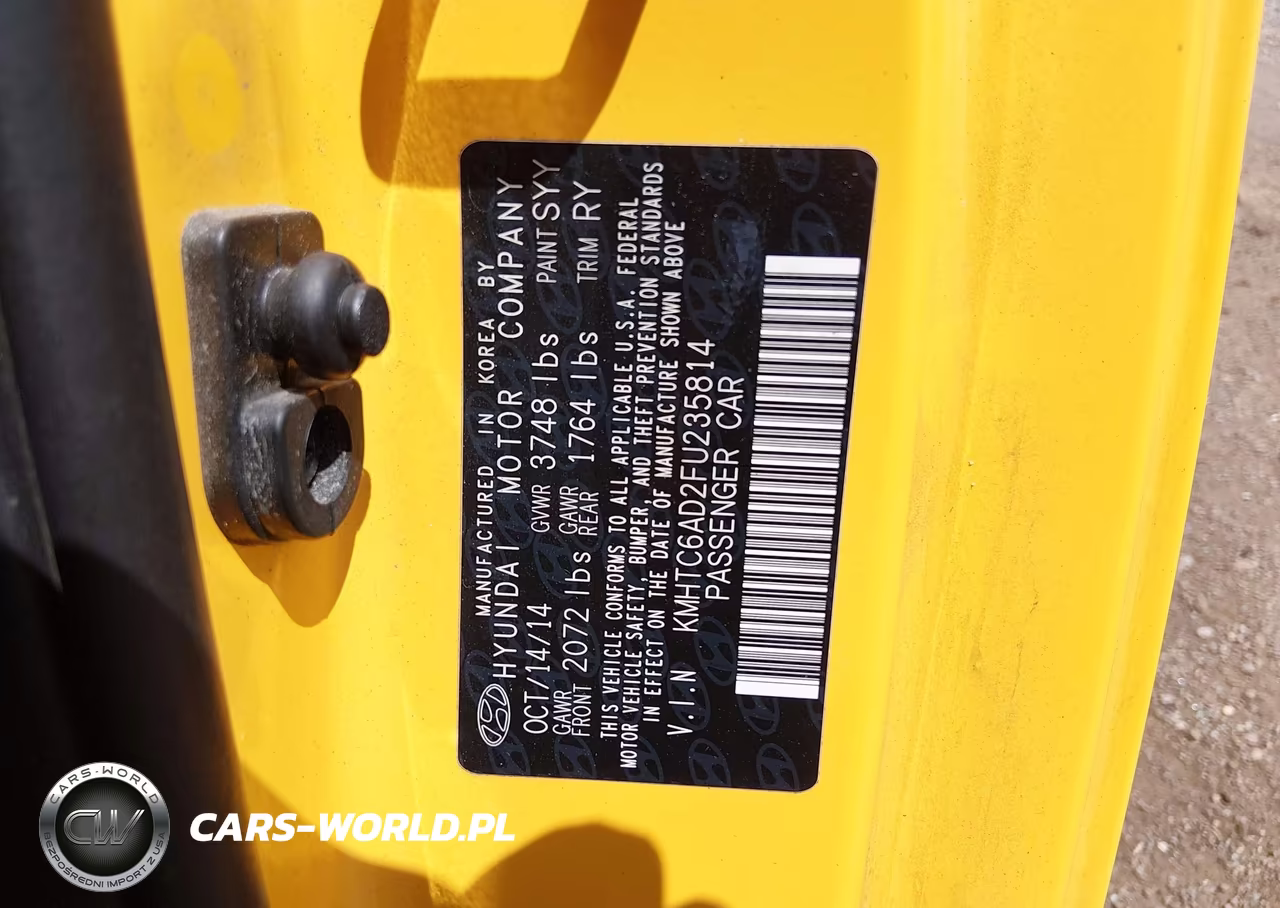 2015 Hyundai Veloster VIN:KMHTC6AD2FU235814 - 9