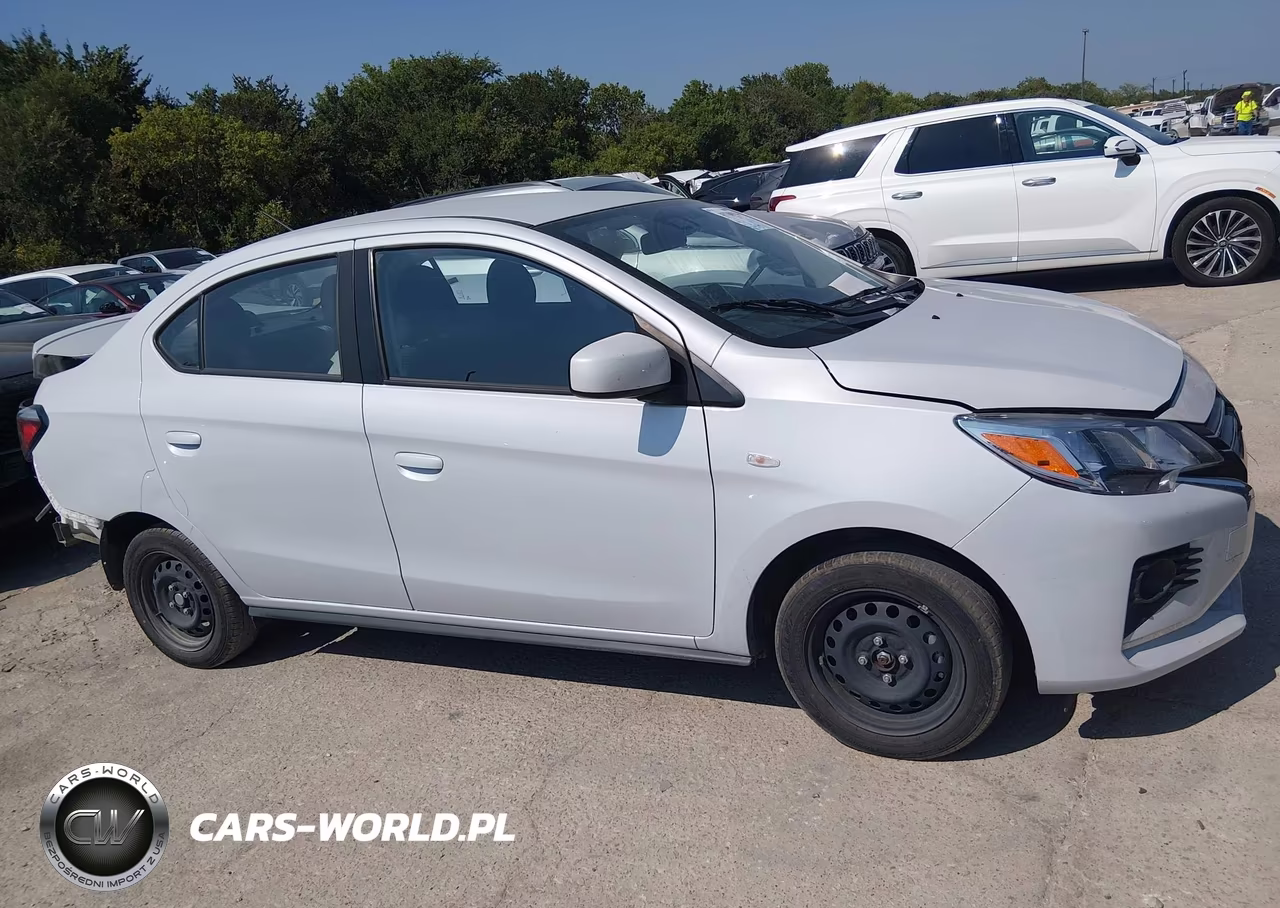 2024 Mitsubishi Mirage G4 Black Edition-Es-Le VIN:ML32FUFJ2RHF20333 - 13