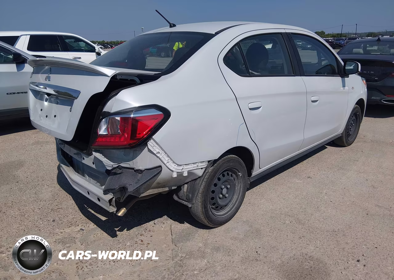 2024 Mitsubishi Mirage G4 Black Edition-Es-Le VIN:ML32FUFJ2RHF20333 - 4