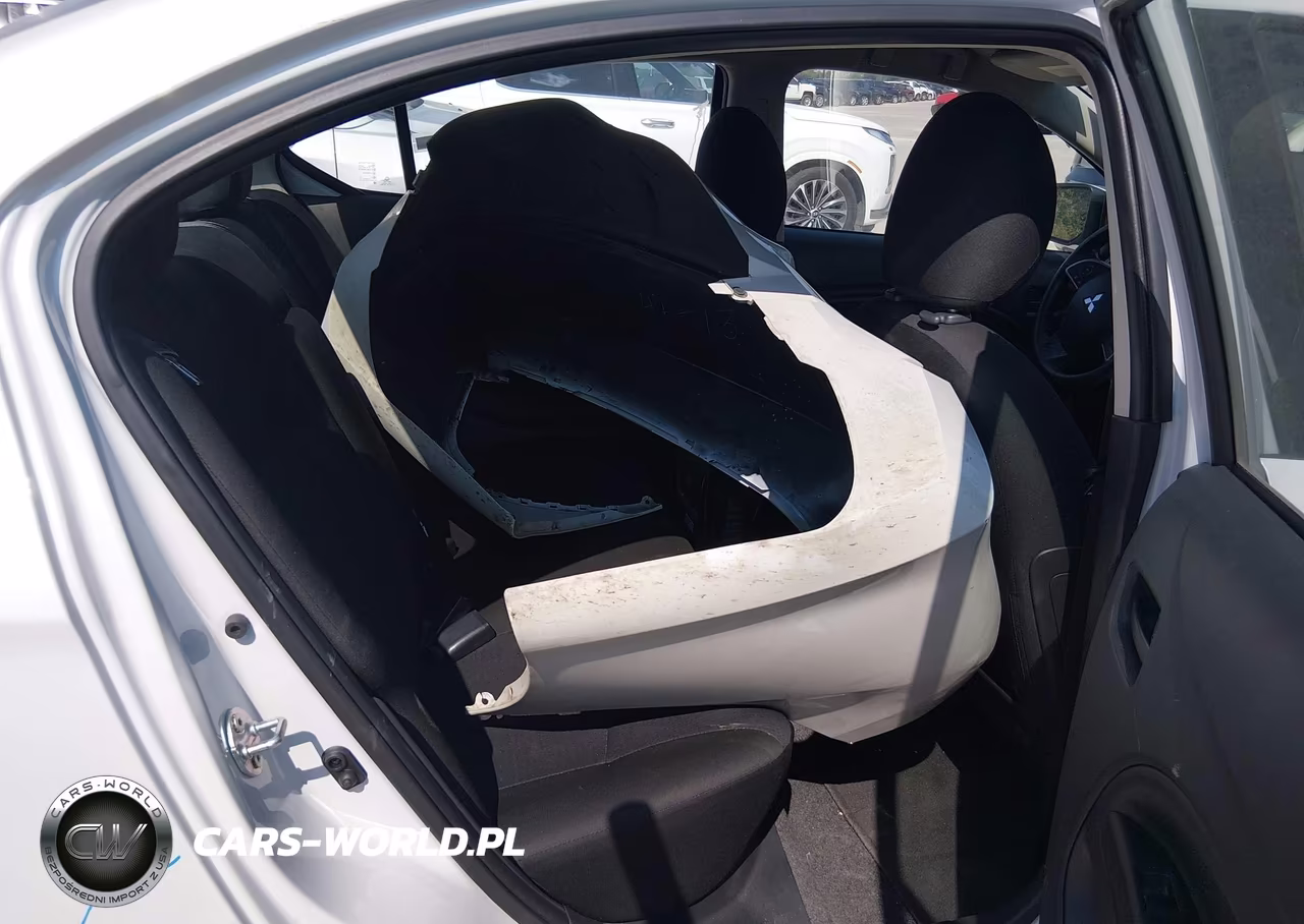 2024 Mitsubishi Mirage G4 Black Edition-Es-Le VIN:ML32FUFJ2RHF20333 - 8