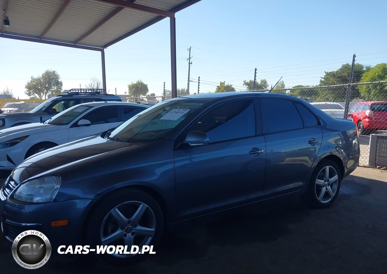 2010 Volkswagen Jetta Limited Edition VIN:3VWAZ7AJXAM100273 - 14