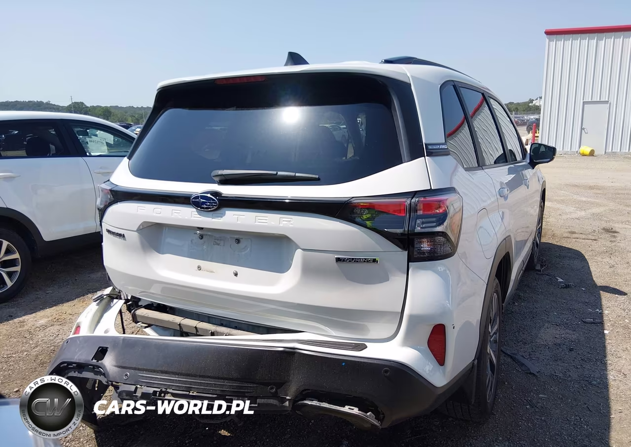 2025 Subaru Forester Touring VIN:JF2SLDTC8SH411925 - 16