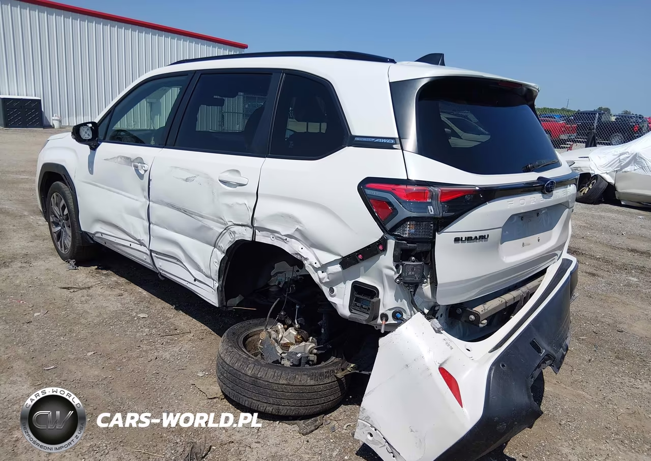 2025 Subaru Forester Touring VIN:JF2SLDTC8SH411925 - 3
