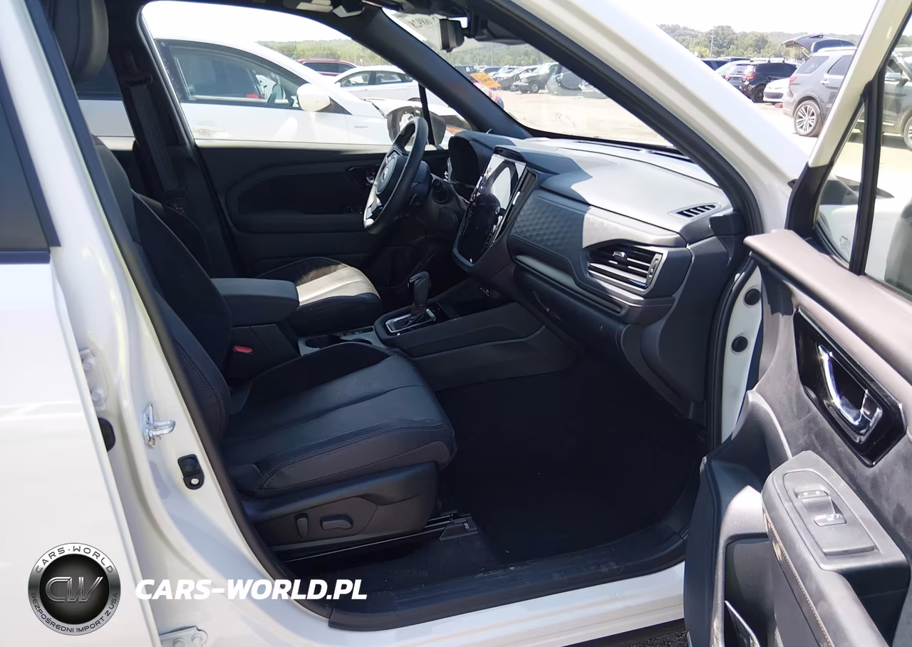 2025 Subaru Forester Touring VIN:JF2SLDTC8SH411925 - 5