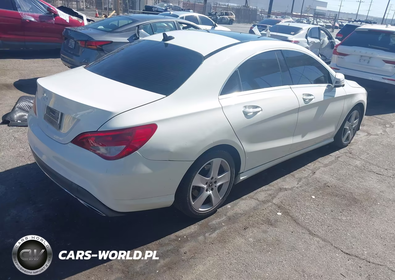 2018 Mercedes-Benz Cla 250 VIN:WDDSJ4EB2JN556747 - 4
