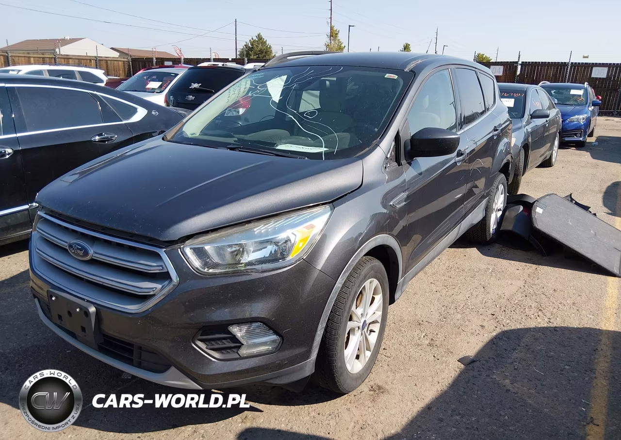 2018 Ford Escape Se VIN:1FMCU9GD5JUD23240 - 2