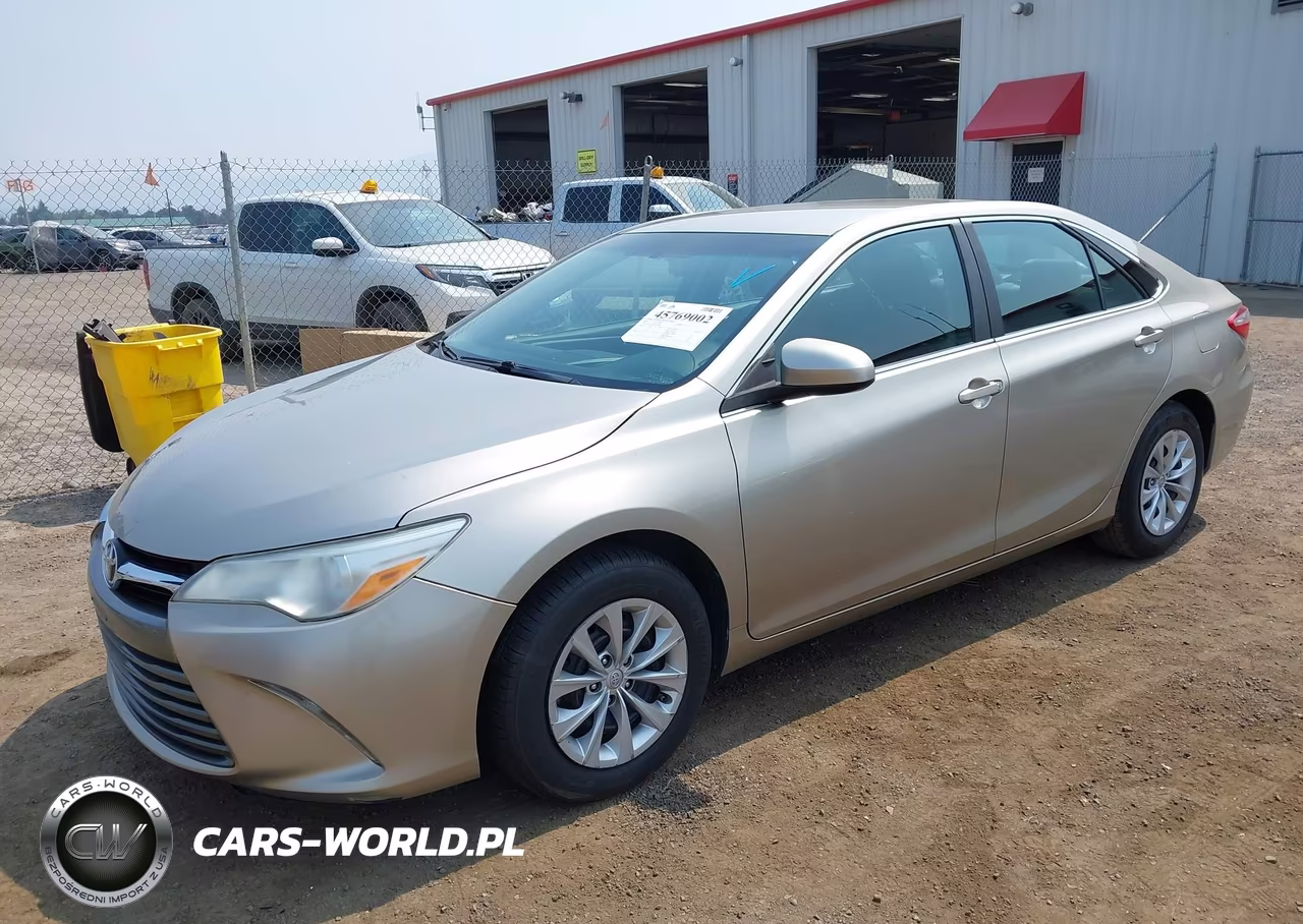 2016 Toyota Camry Le VIN:4T4BF1FK8GR520800 - 2