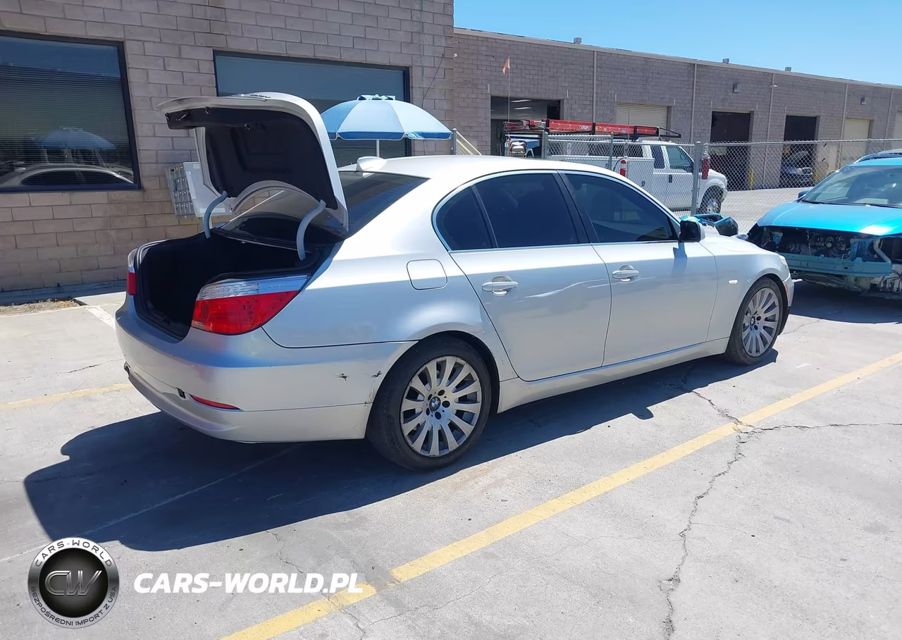 2008 BMW 528I VIN:WBANU53548CT09914 - 4