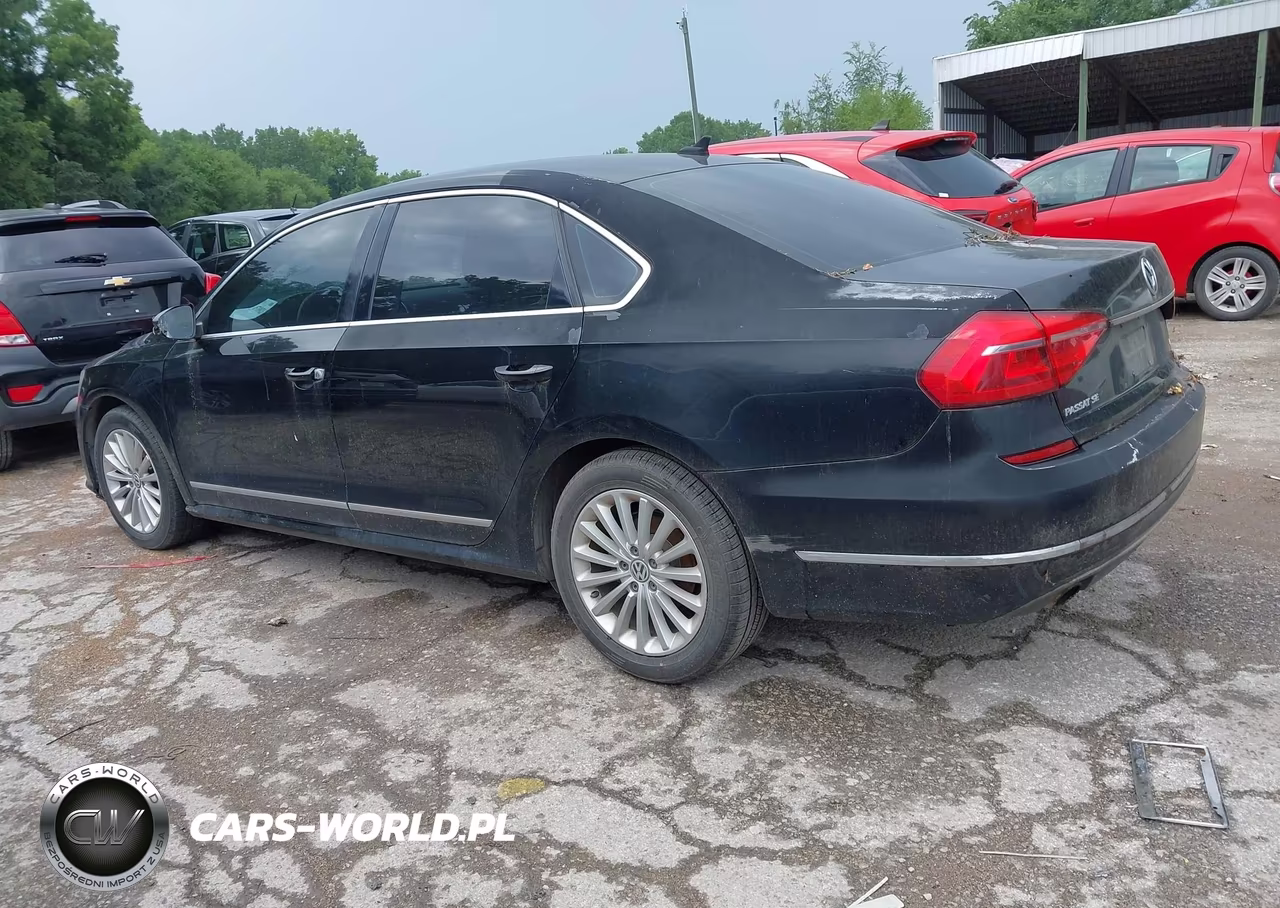 2016 Volkswagen Passat 1.8T Se VIN:1VWBT7A34GC010666 - 3