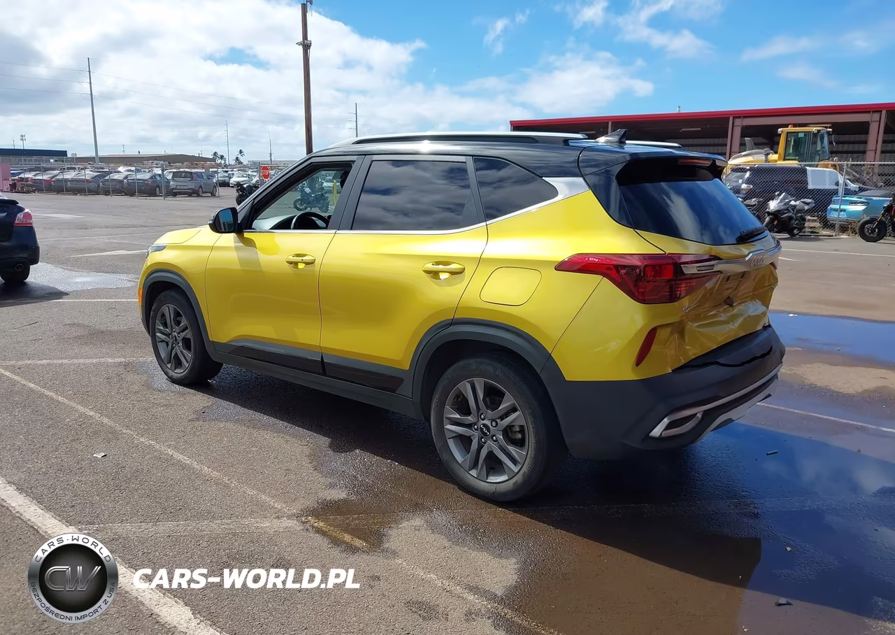 2023 Kia Seltos S VIN:KNDEU2AA5P7391855 - 3