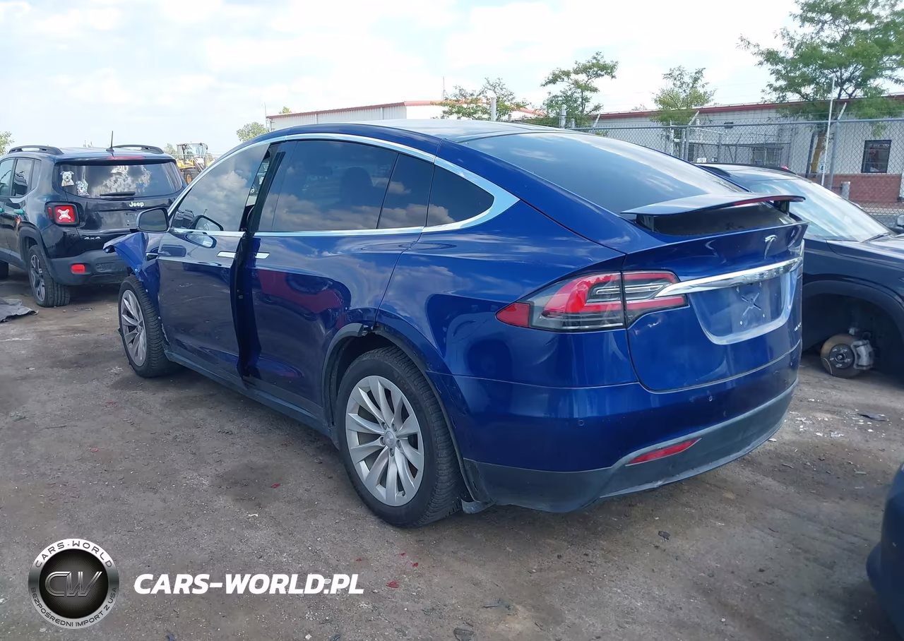 2020 Tesla Model X Long Range Dual Motor All-Wheel Drive-Long Range Plus Dual Motor All-Wheel Drive VIN:5YJXCAE25LF235506 - 3