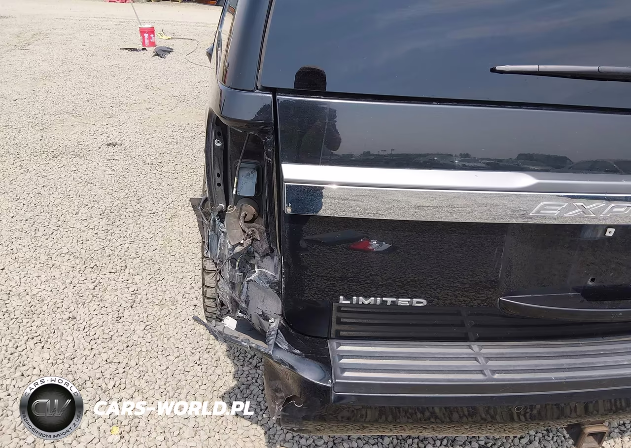 2015 Ford Expedition El Limited VIN:1FMJK2AT9FEF25214 - 19