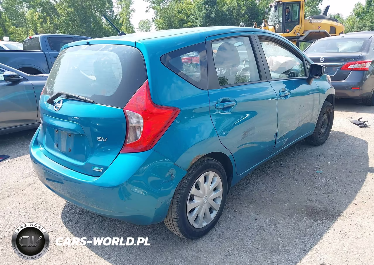 2015 Nissan Versa Note S (Sr)-S Plus-Sl-Sr-Sv VIN:3N1CE2CP9FL370364 - 4