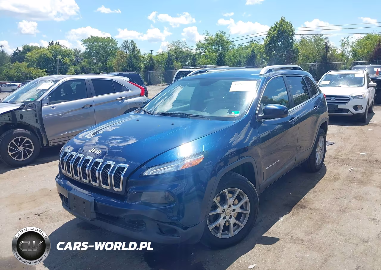 2018 Jeep Cherokee Latitude 4X4 VIN:1C4PJMCX5JD547898 - 2