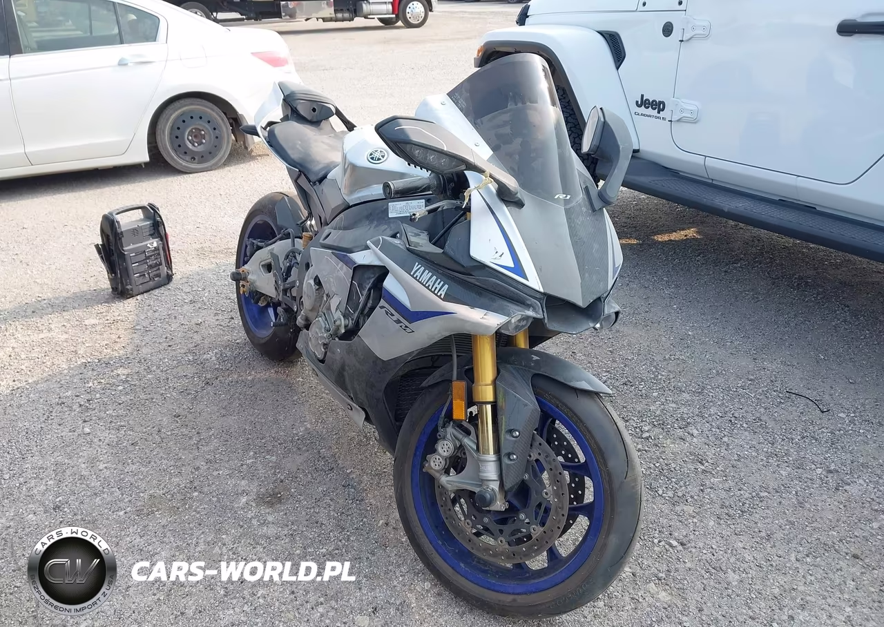 2015 Yamaha Yzfr1M C – zdjęcie 1 z 13
