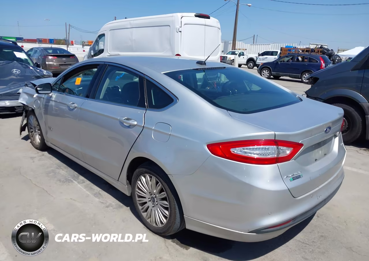 2014 Ford Fusion Energi Se Luxury VIN:3FA6P0PU7ER246071 - 3