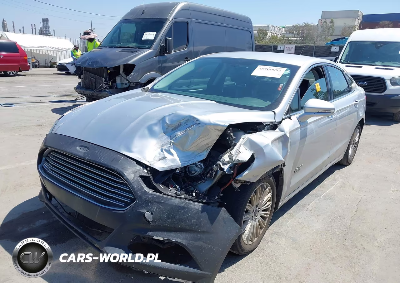2014 Ford Fusion Energi Se Luxury VIN:3FA6P0PU7ER246071 - 6