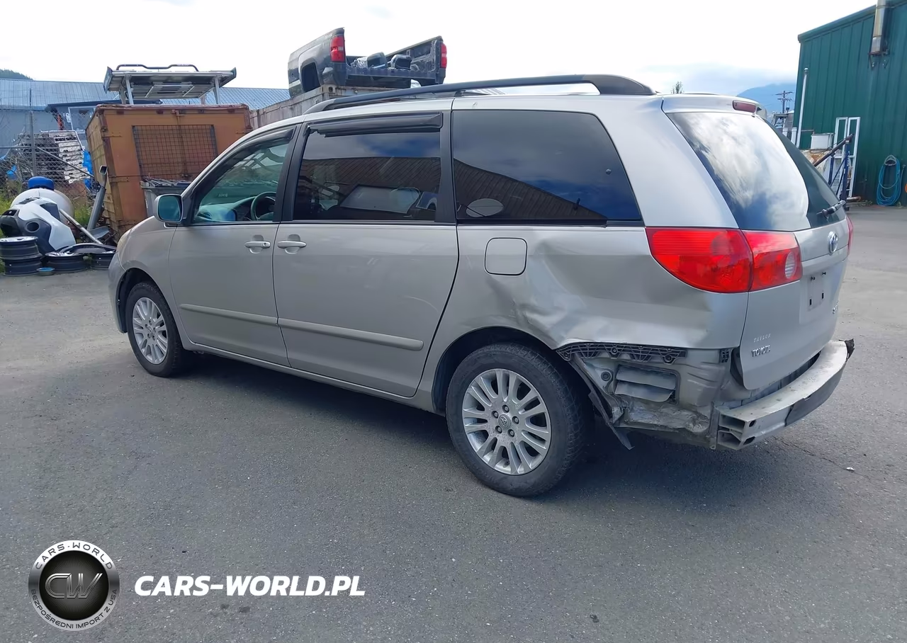 2010 Toyota Sienna Xle VIN:5TDYK4CC7AS310137 - 3