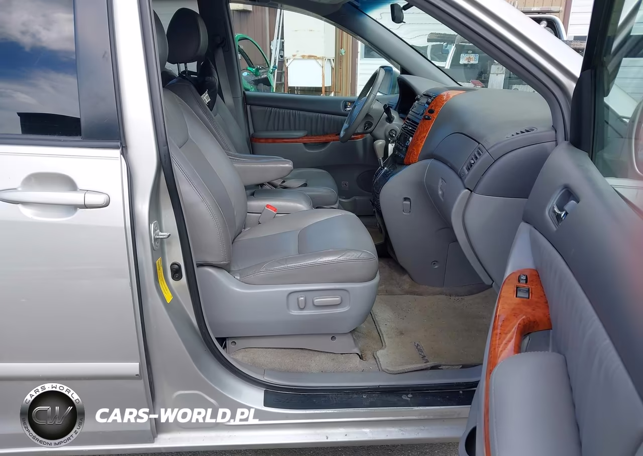 2010 Toyota Sienna Xle VIN:5TDYK4CC7AS310137 - 5