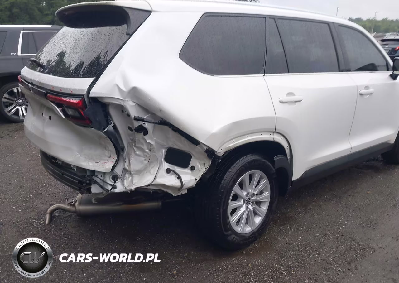 2024 Toyota Grand Highlander Xle VIN:5TDAAAB56RS021736 - 6