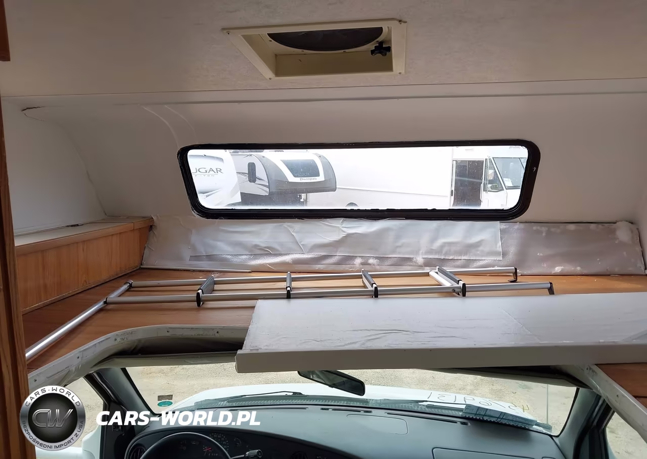 2000 Ford E-450 Cutaway Standard VIN:1FDXE45S3YHB53952 - 13