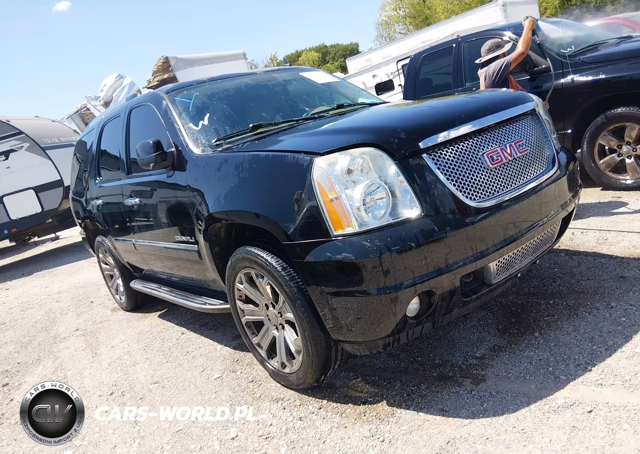 2013 GMC Yukon Denali – zdjęcie 1 z 16