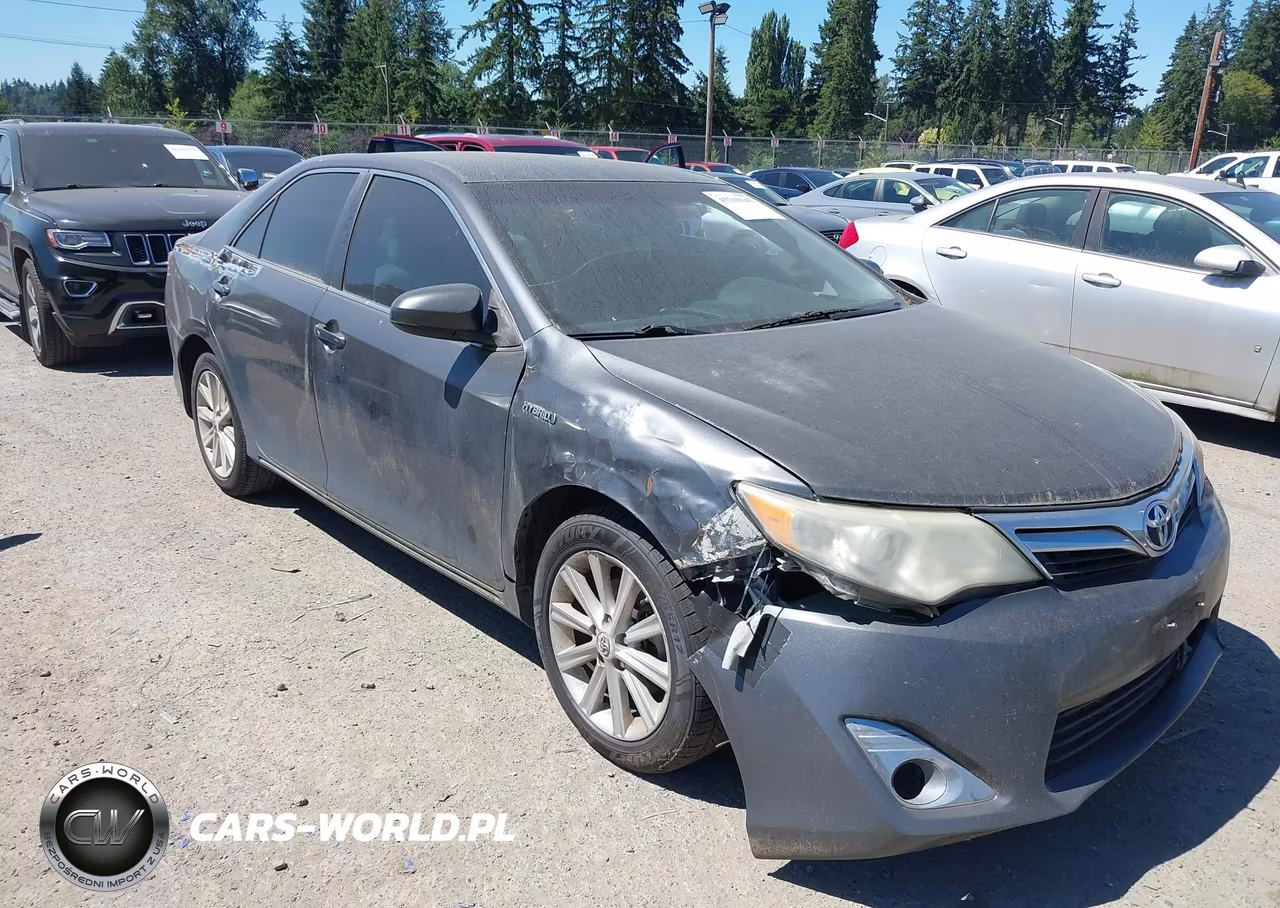 2012 Toyota Camry Hybrid Xle – zdjęcie 1 z 16