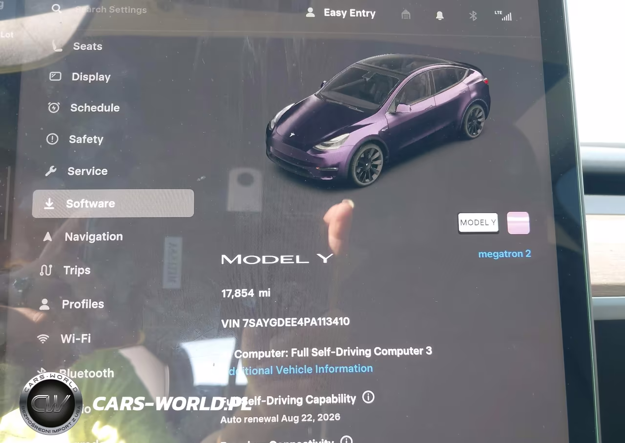 2023 Tesla Model Y VIN:7SAYGDEE4PA113410 - 7