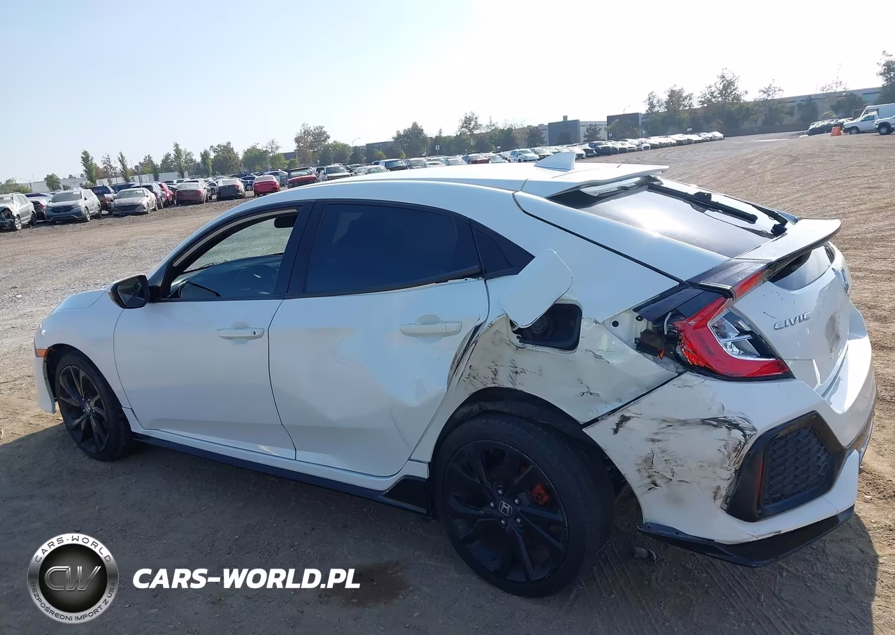 2018 Honda Civic Sport VIN:SHHFK7G43JU226279 - 14