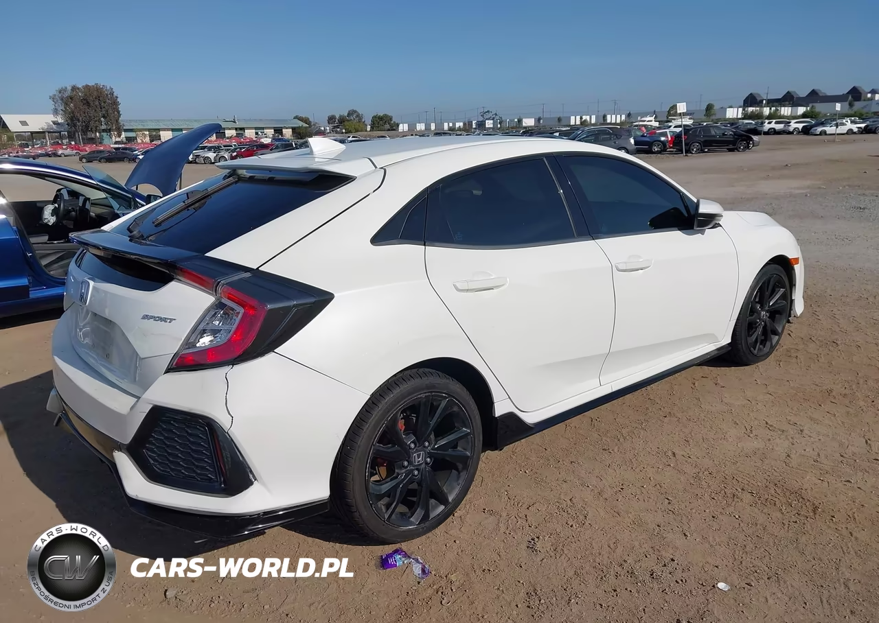 2018 Honda Civic Sport VIN:SHHFK7G43JU226279 - 4