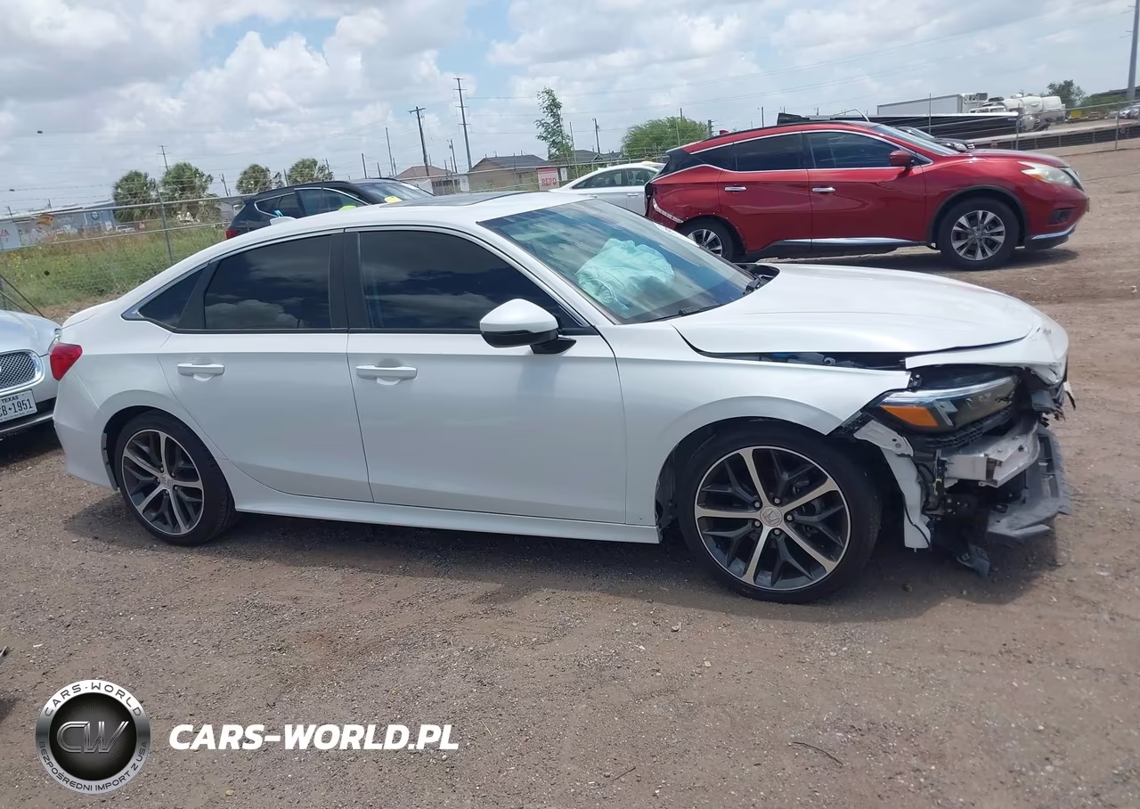 2024 Honda Civic Touring VIN:2HGFE1F92RH340820 - 14
