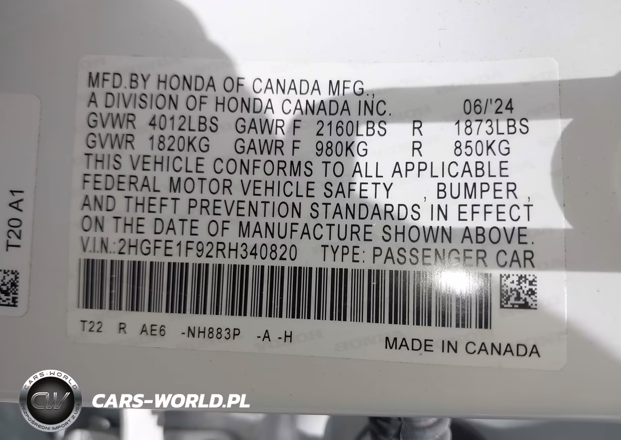 2024 Honda Civic Touring VIN:2HGFE1F92RH340820 - 9