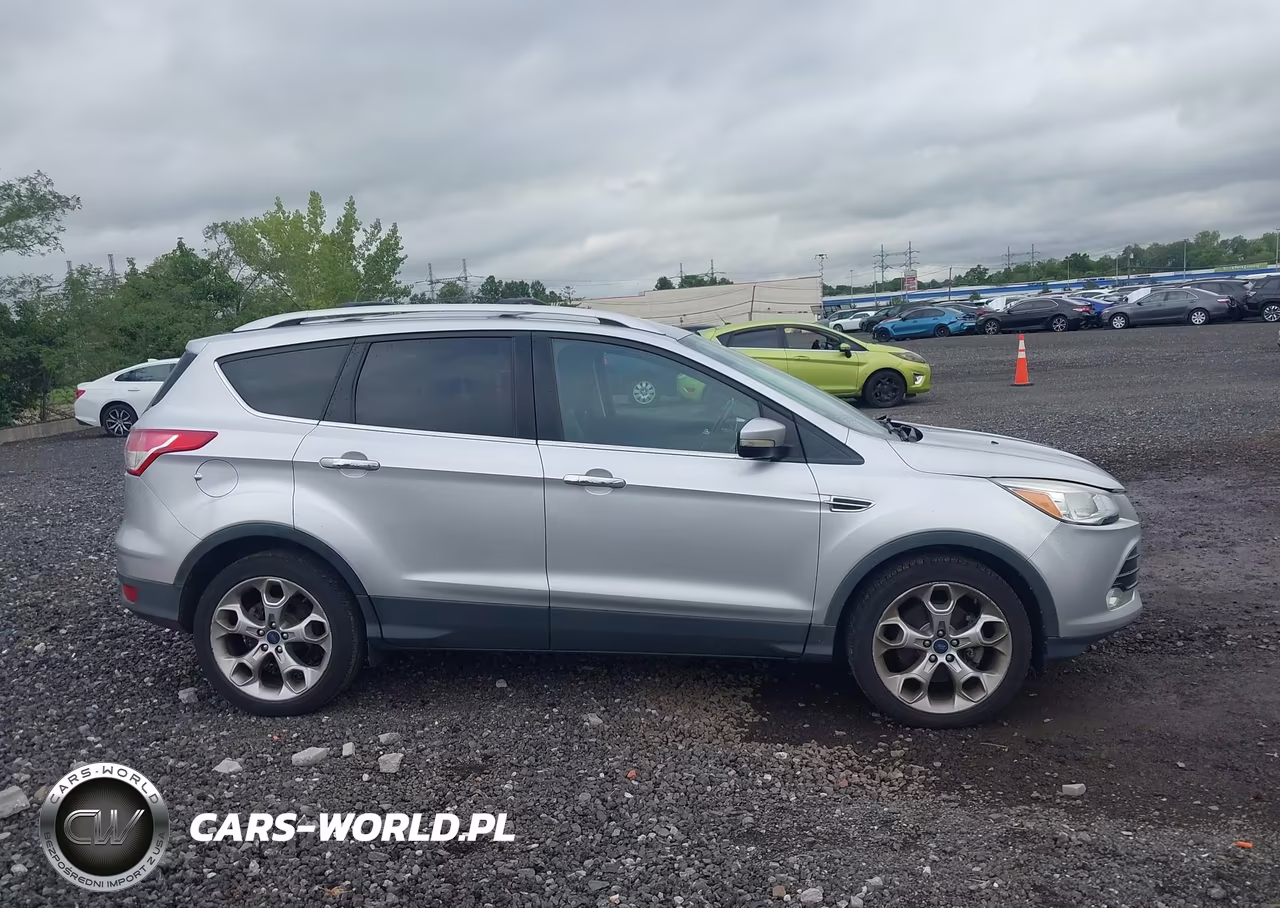 2015 Ford Escape Titanium VIN:1FMCU9JX8FUC35082 - 13