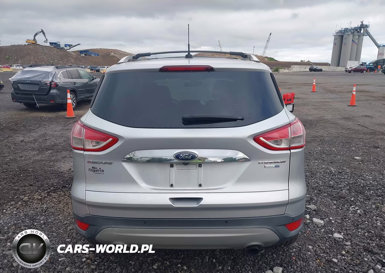 2015 Ford Escape Titanium VIN:1FMCU9JX8FUC35082 - 16