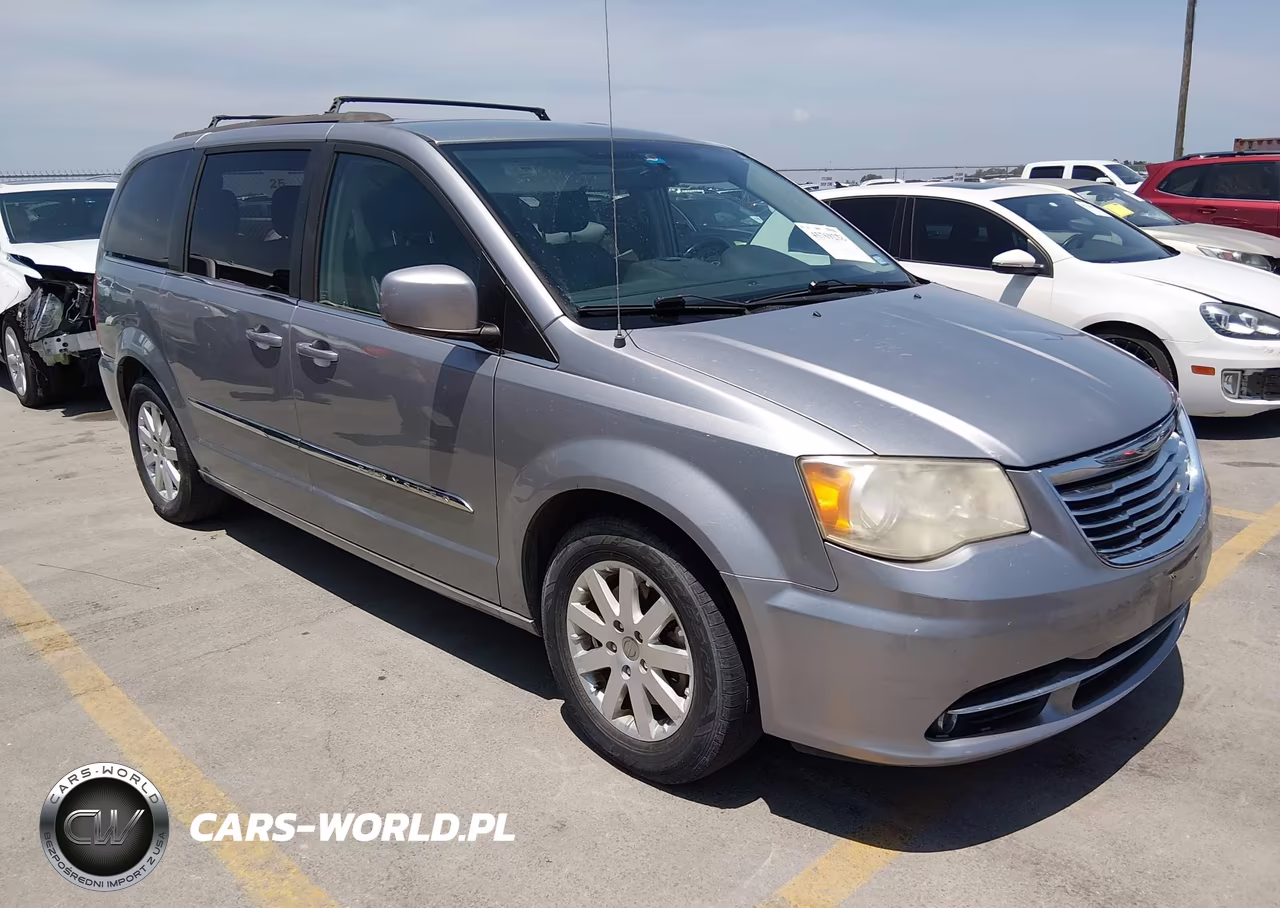 2014 Chrysler Town & Country Touring