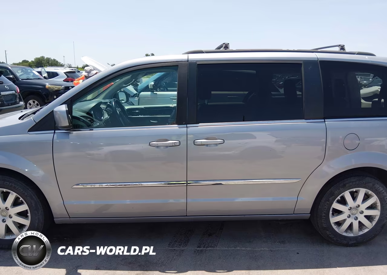 2014 Chrysler Town & Country Touring VIN:2C4RC1BG7ER295268 - 14