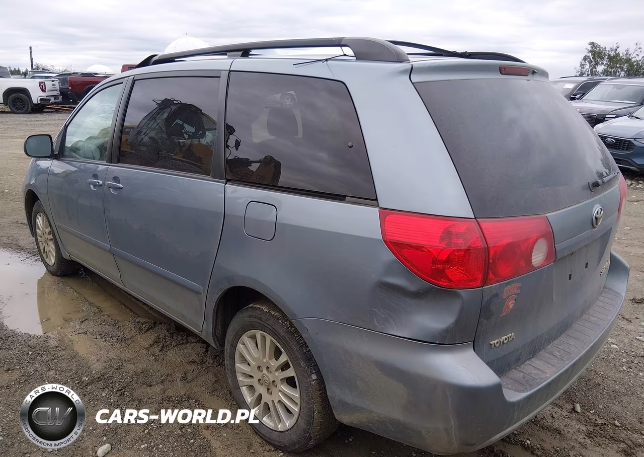 2010 Toyota Sienna Le VIN:5TDJK4CC0AS033672 - 3