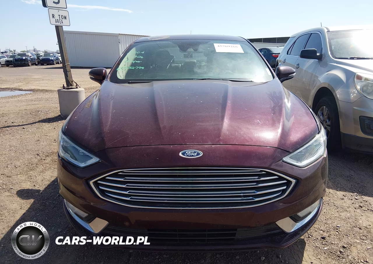 2017 Ford Fusion Energi Titanium VIN:3FA6P0SU6HR147253 - 13