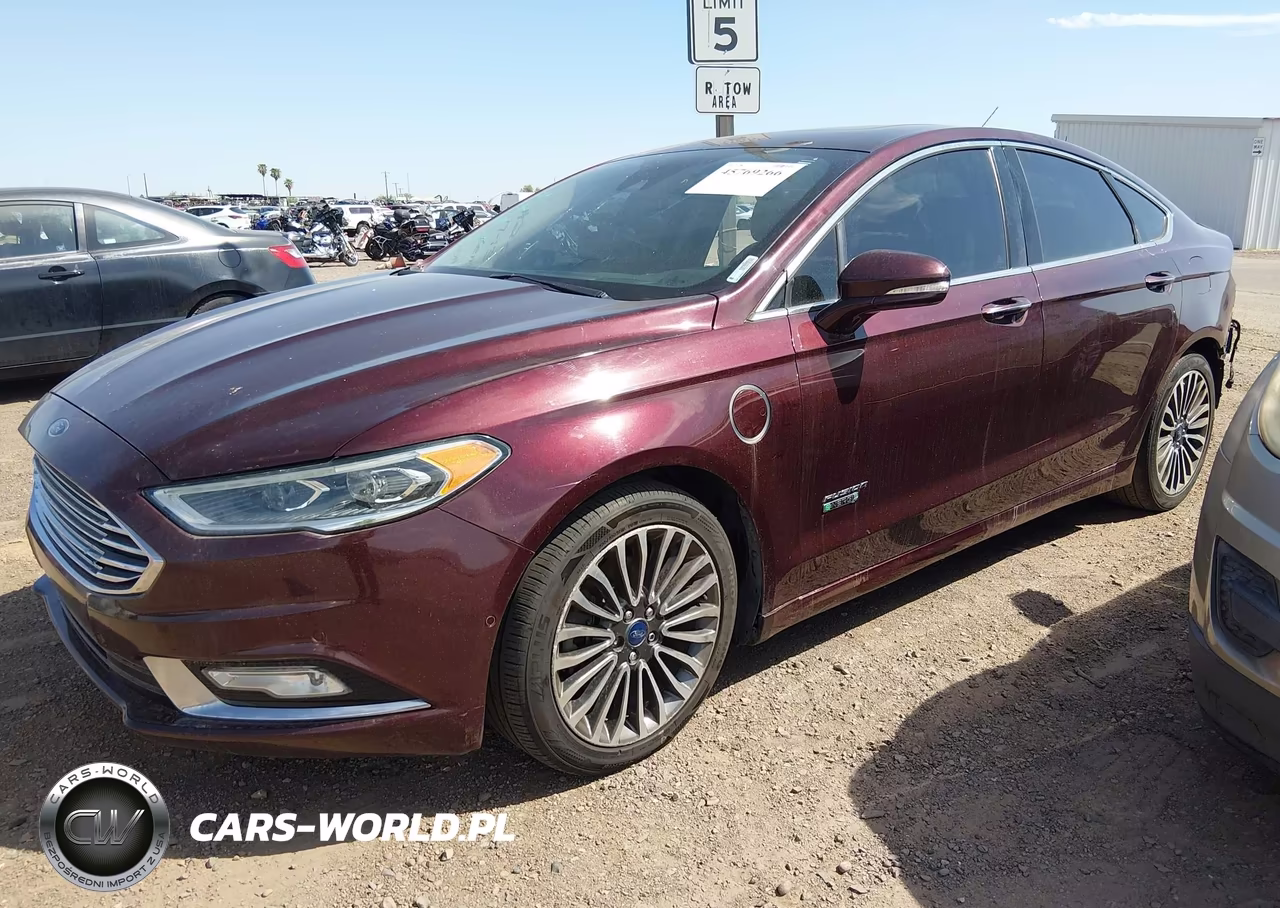 2017 Ford Fusion Energi Titanium VIN:3FA6P0SU6HR147253 - 2