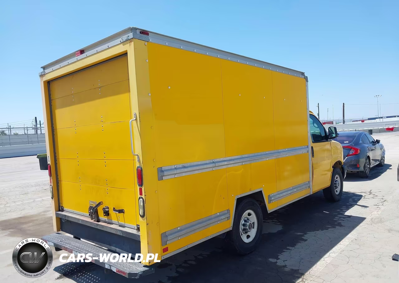 2011 GMC Savana Cutaway Work Van VIN:1GDY72CA8B1900538 - 4