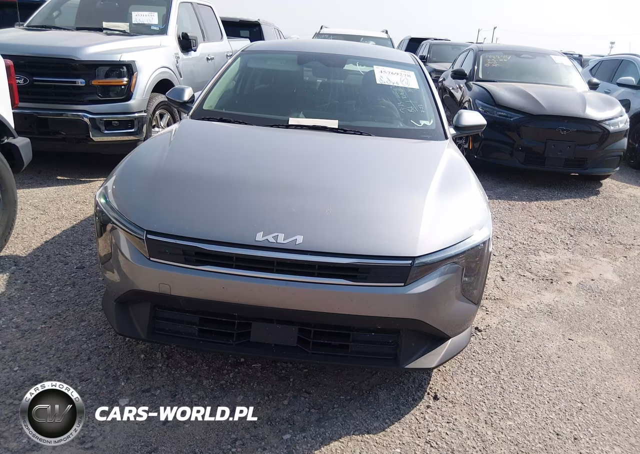 2026 Kia K4 Lxs VIN:3KPFT4DE8TE267574 - 12